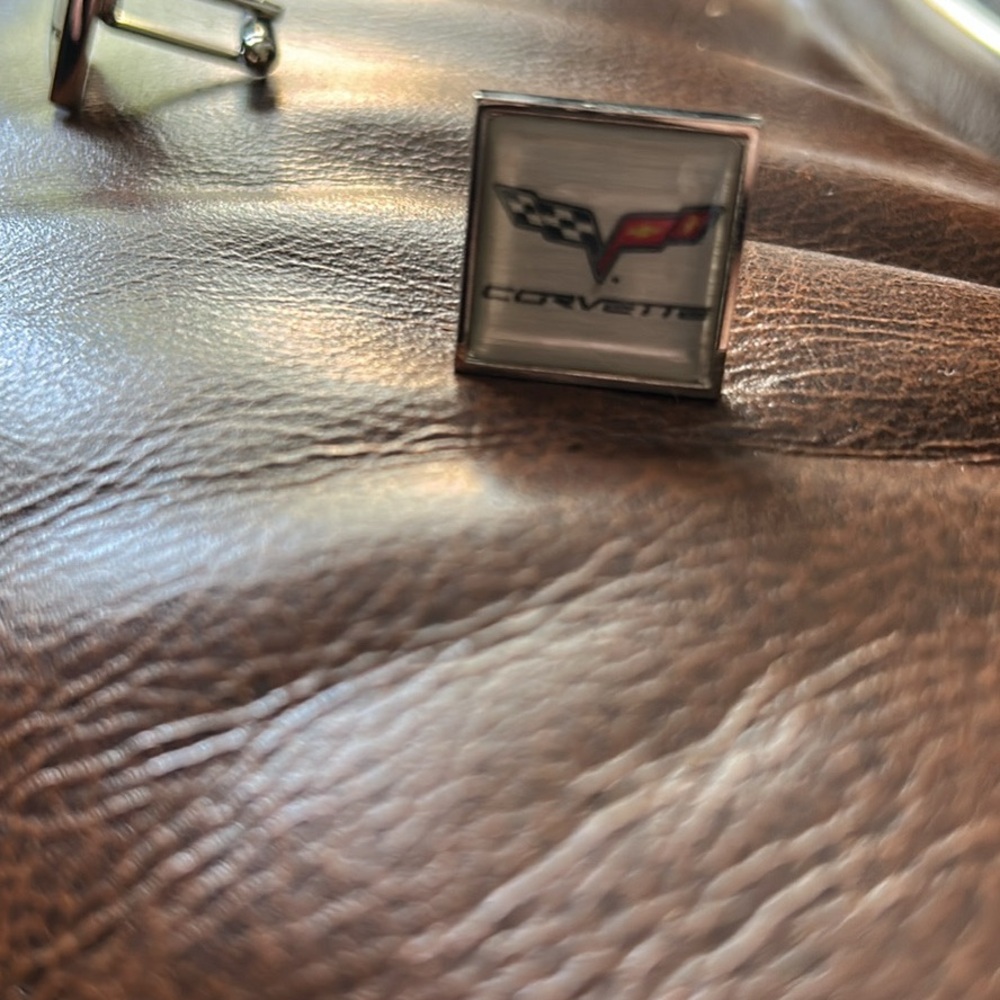 Corvette Cuff links - Picture 5 of 8